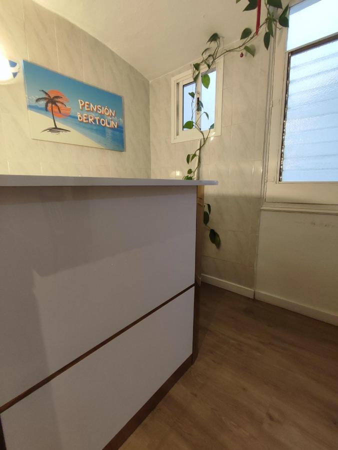 ברצלונה Pension Bertolin מראה חיצוני תמונה